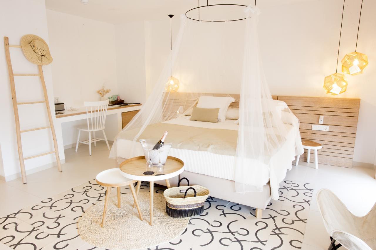 Gatzara Suites Santa Gertrudis Santa Gertrudis  Dış mekan fotoğraf