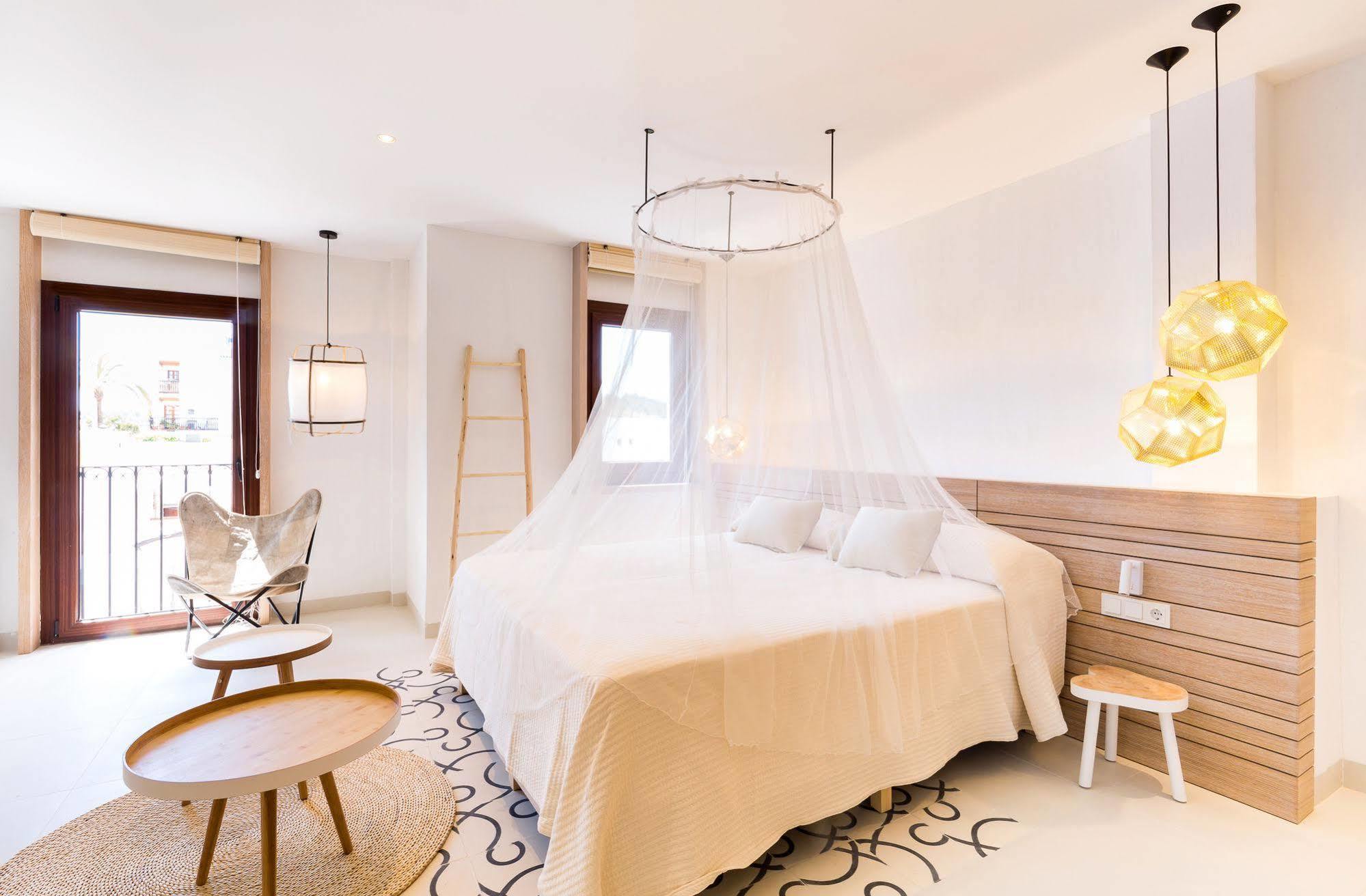 Gatzara Suites Santa Gertrudis Santa Gertrudis  Dış mekan fotoğraf