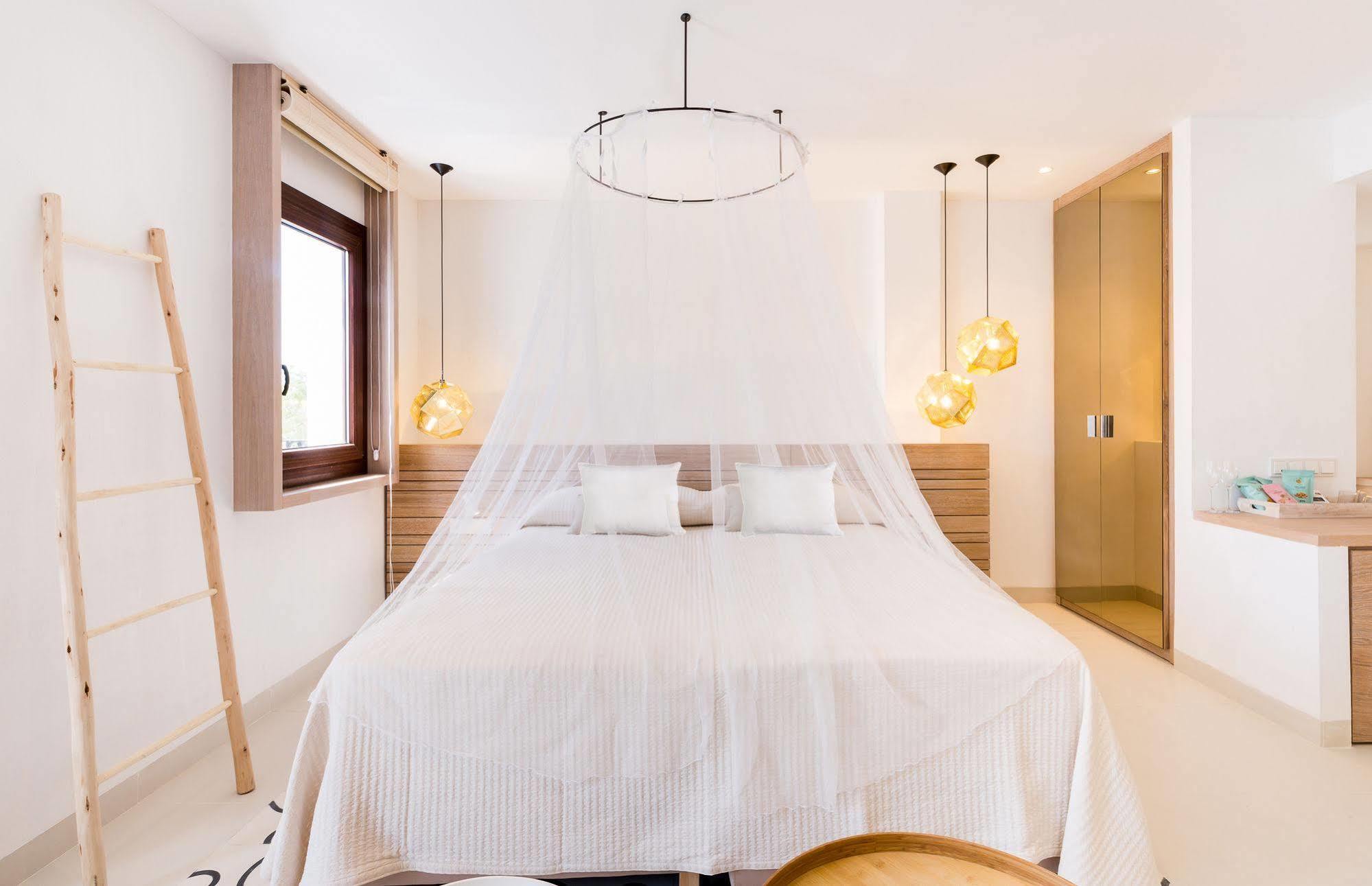 Gatzara Suites Santa Gertrudis Santa Gertrudis  Dış mekan fotoğraf