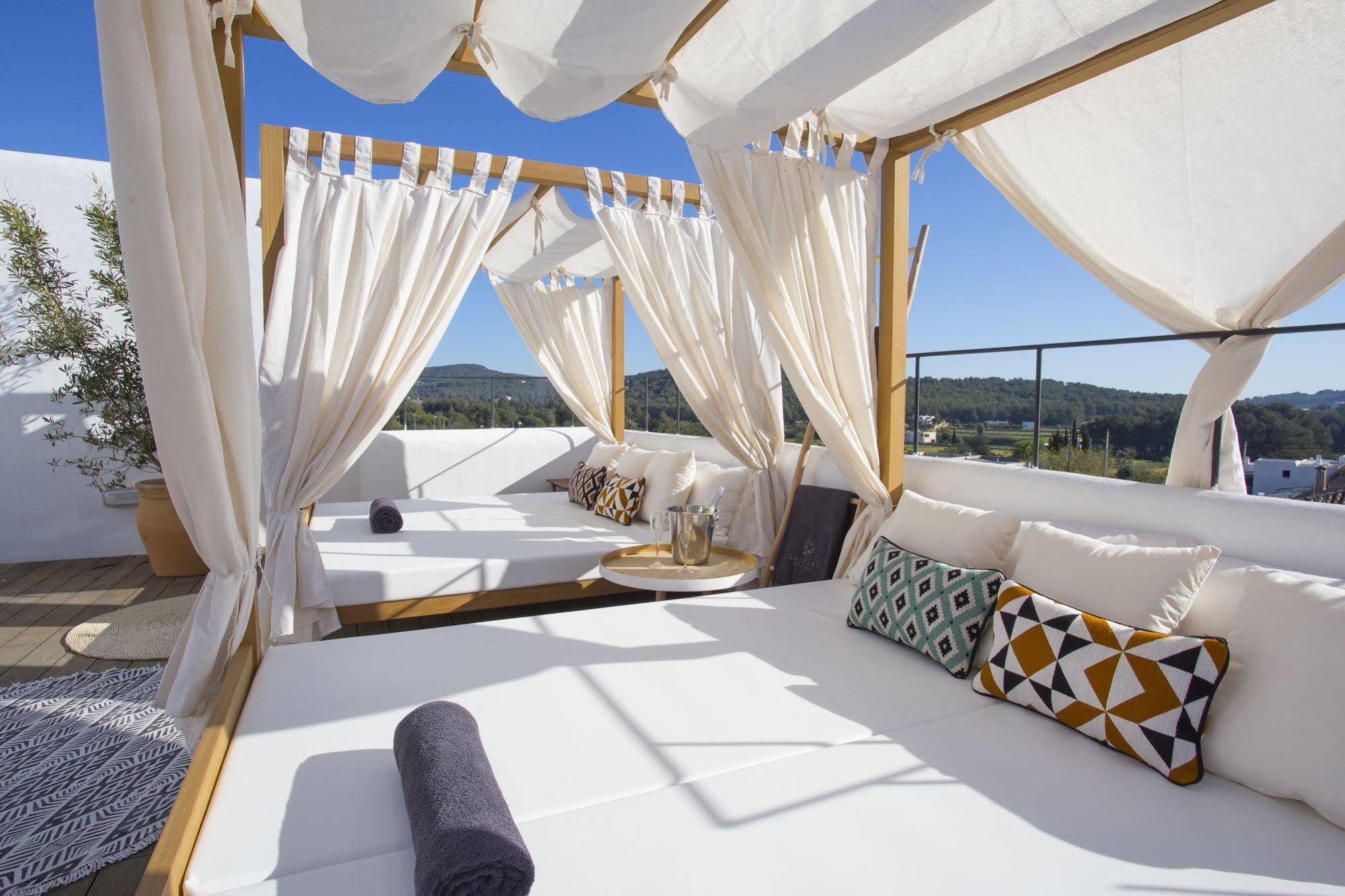 Gatzara Suites Santa Gertrudis Santa Gertrudis  Dış mekan fotoğraf